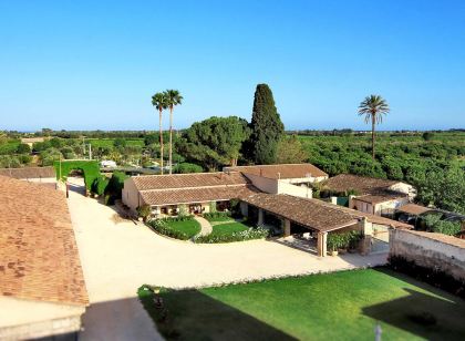 Donna Coraly Country Boutique Hotel