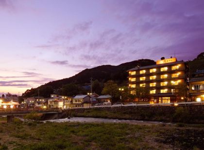 Shibu Hotel