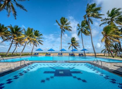Camelot Beach Hotel