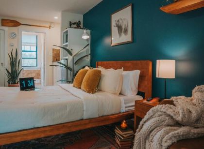 The Willow, Catskill