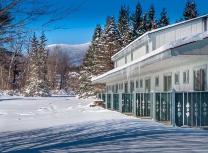 Sun & Ski Inn and Suites