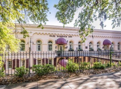 Olde Harbour Inn, Historic Inns of Savannah Collection
