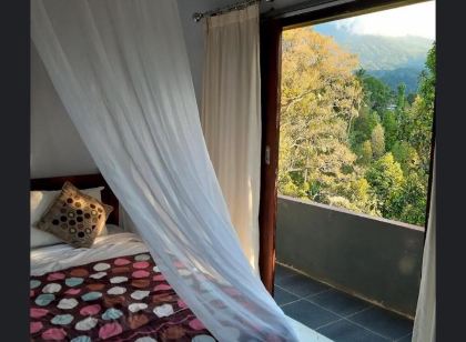 Sugi Gede Homestay