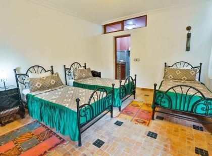 Riad Al Khansaa