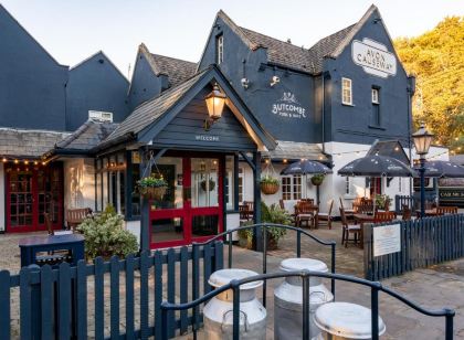 Avon Causeway Hotel