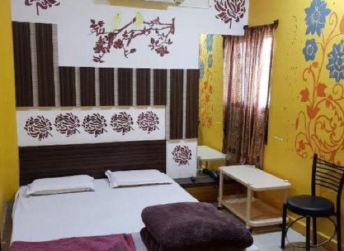 Hotel Shri Radhe Krishna