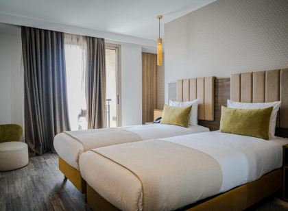 AZ Hotel des Arts