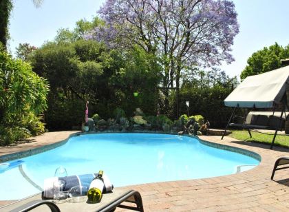 Serene Guest Manor