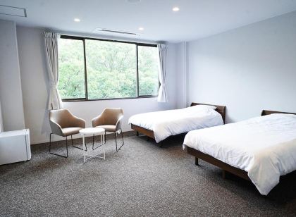 オイセサンカフェ&ホテル