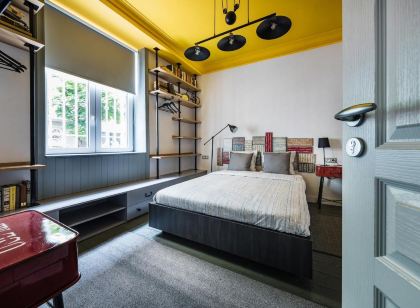 5 Vintage Guest House