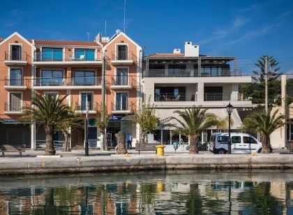 Argostoli Marina Suites