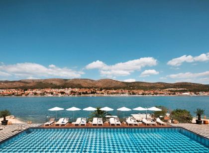 Hotel Brown Beach House & Spa