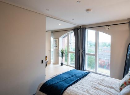 Mega5 Modern 2Bedroom Luxury Apartment Deansgate-2baths, 2toilets, with car park