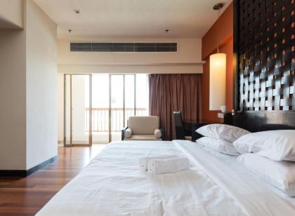 New Town Resort Suites at Pyramid Tower