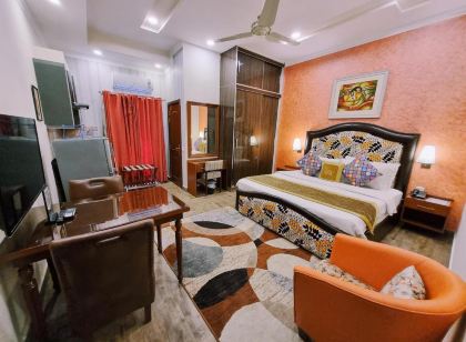 Hayyat Luxury Hotel