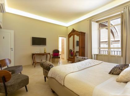 Maecò Ortigia B&B