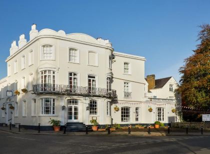 The Royal Adelaide Hotel