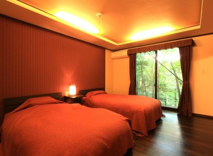 はなれの宿 千の森