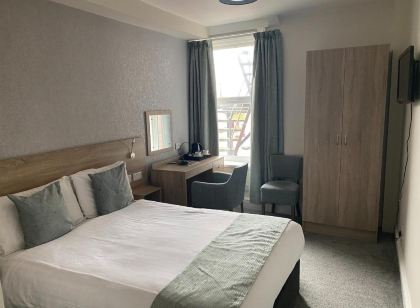 The Clarendon Hotel