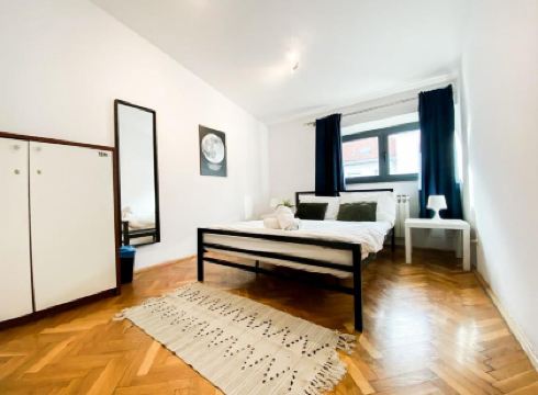 Whole Wide World Hostel