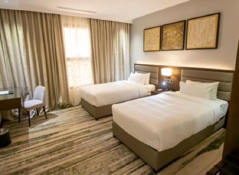 Iris Boutique Taif Heart