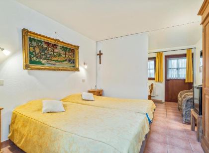 Elckerlyck Inn Hotel