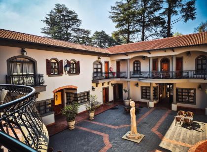 Three Rivers Lodge and Villas