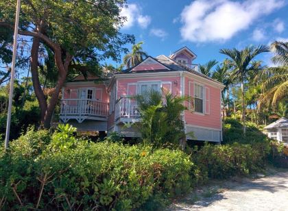 Orange Hill Beach Inn