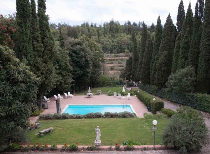 VILLA SARGIANO Oasi di Felice Benessere nel Cuore Italiano della Toscana