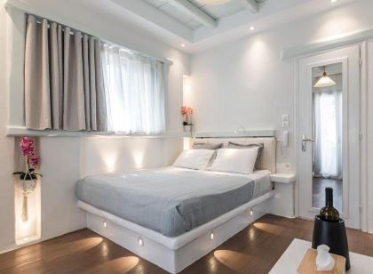 Santa Katerina Apartments & Studios