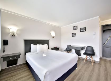 Motel Newstar Laval