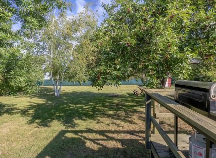 A 2000 sq ft Family Home W/ 2 King Bed + Game Room - A home away from home in a flourishing & inviti