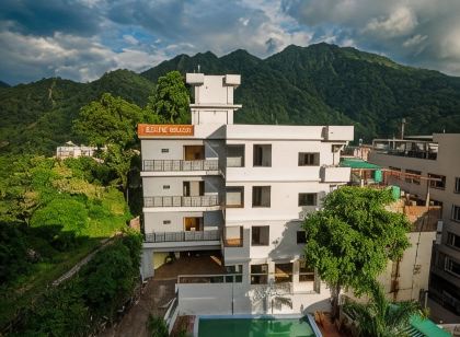 Hotel Rishikesh Grand by Kool Stays