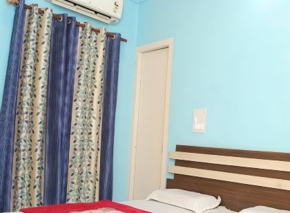 Hotel Adarsh