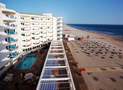 Hotel Playa Victoria