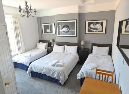 Avoncot Guest House