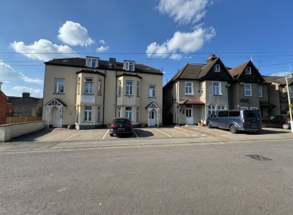 Brentwood Guest House Hotel