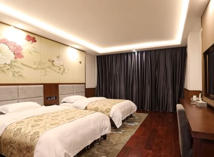 Pingbian Yinfeng Hotel