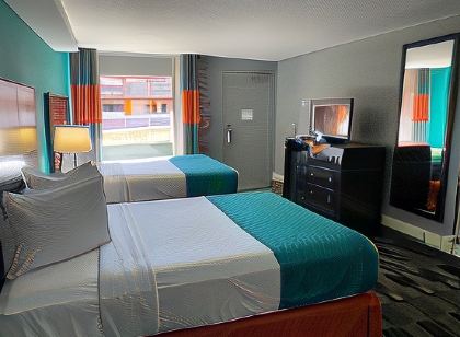 Clarion Inn