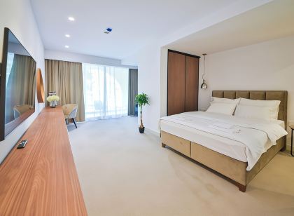 Luxury Hotel Riva - Budva
