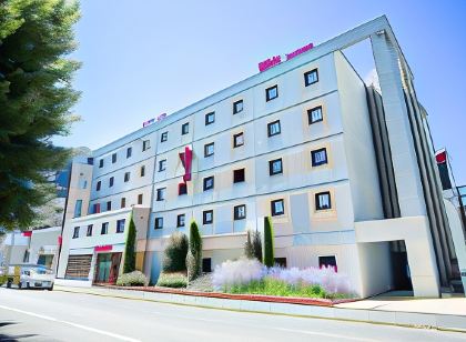 Ibis Bourges