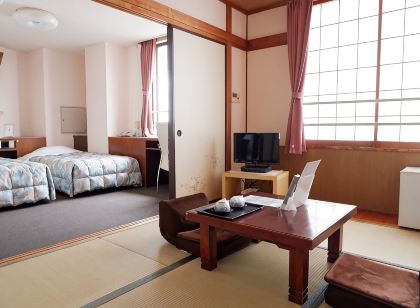 Hotel Sunward