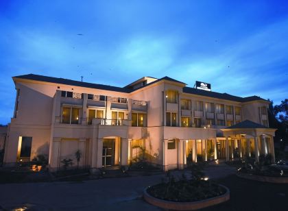Ambrosia Sarovar Portico