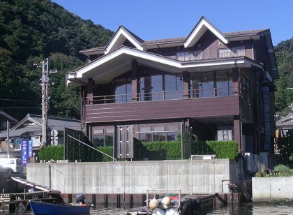 クラフトビールの宿 湖上館PAMCO(パムコ)