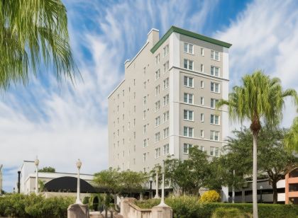 더 테라스 호텔 레이크랜드, 태피스트리 컬렉션 바이 힐튼