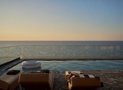 RoccaMare Heraklion - Handwritten Collection