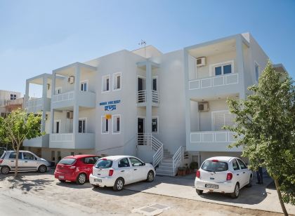 Revekka Rooms