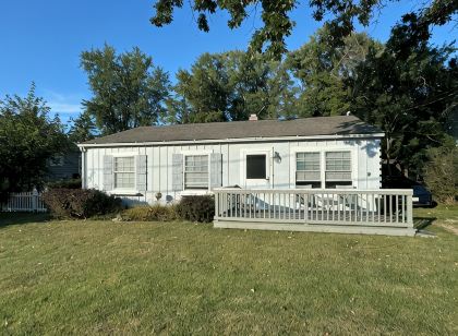 Anna's Cottage Walkable to downtown New Buffalo and the beach!