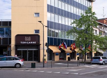 Hotel Oro Blu