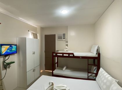 N and F Guesthouse